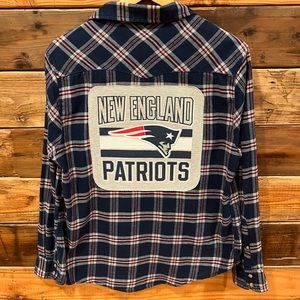New England Patriots One-of-a-Kind Jachs Girlfriend Custom MadAndie Flannel - M